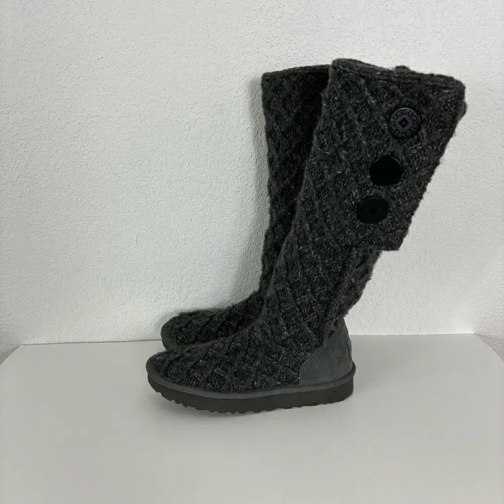 UGG Grey‎ & White Crochet Knit Tall Cardi Winter Boots Women’s 6